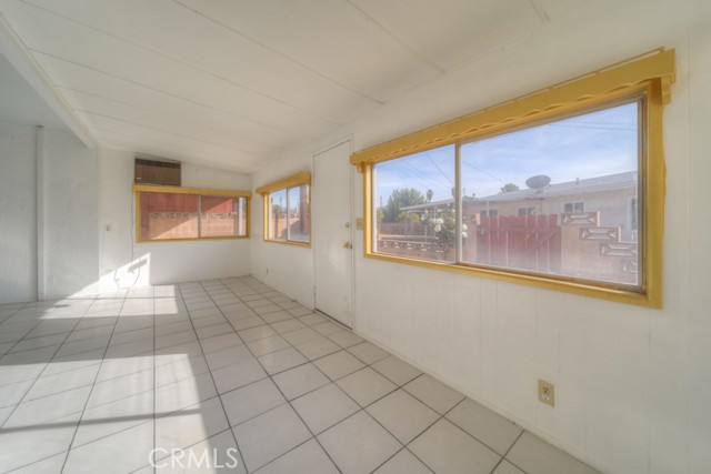 Detail Gallery Image 15 of 30 For 221 W Mayberry Ave, Hemet,  CA 92543 - 2 Beds | 1 Baths