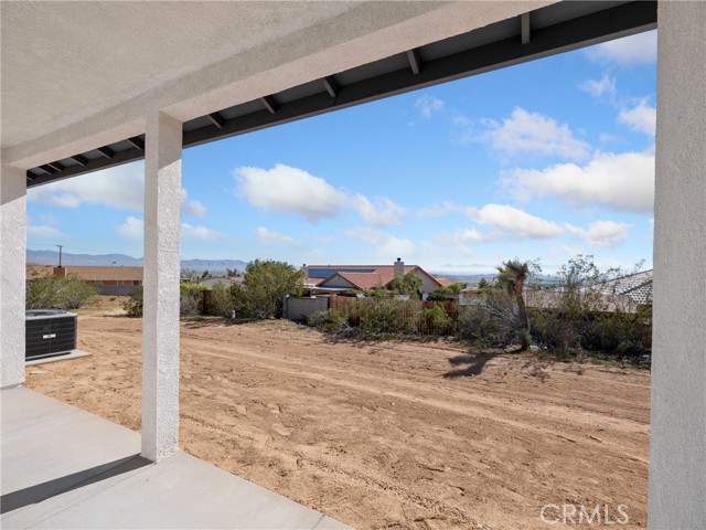 Detail Gallery Image 32 of 41 For 16970 Tokata Rd, Apple Valley,  CA 92307 - 3 Beds | 2 Baths