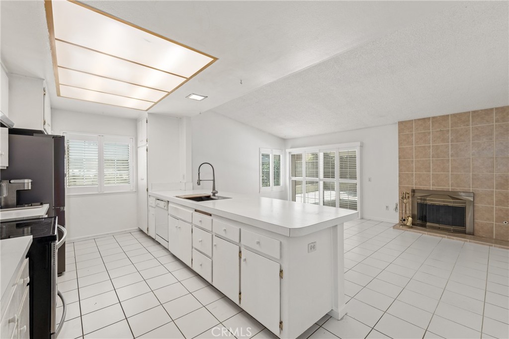 MLS #CV25097785 img 27