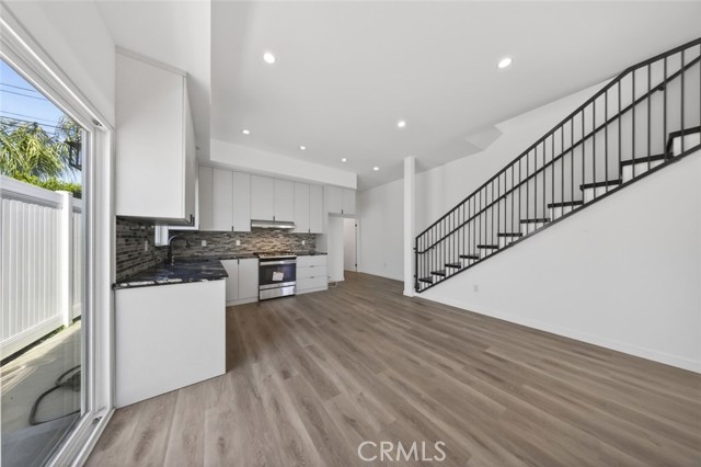14827 Dearborn Street photo 8