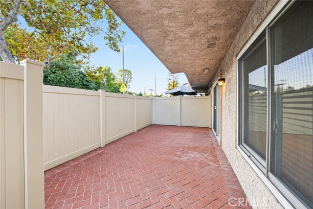 420 Golden Springs Drive photo 28