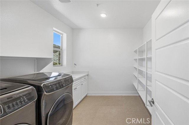 Detail Gallery Image 9 of 58 For 1322 Melstone, Beaumont,  CA 92223 - 4 Beds | 3 Baths