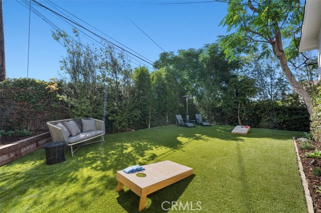 3212 N Poinsettia Avenue, Manhattan Beach CA: https://media.crmls.org/medias/97b1d81f-3750-4760-91be-2869f7292384.jpg