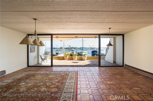809 Via Lido Soud, Newport Beach CA: https://media.crmls.org/medias/97b28598-74d0-4daa-8939-4340743d00d0.jpg
