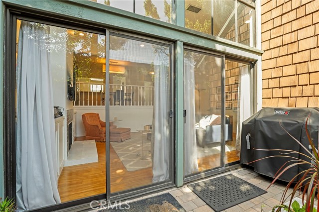 Detail Gallery Image 31 of 38 For 209 S Oakland Ave #D,  Pasadena,  CA 91101 - 3 Beds | 2/1 Baths