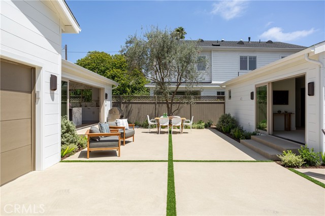 Image 22 of 42 For 212 19th Street