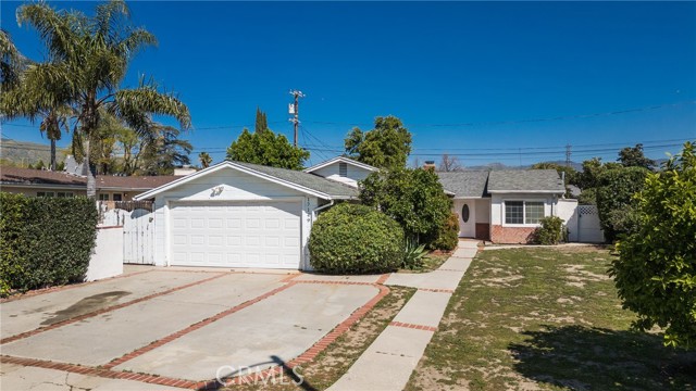 Detail Gallery Image 45 of 48 For 17149 Donmetz, Granada Hills,  CA 91344 - 4 Beds | 2 Baths