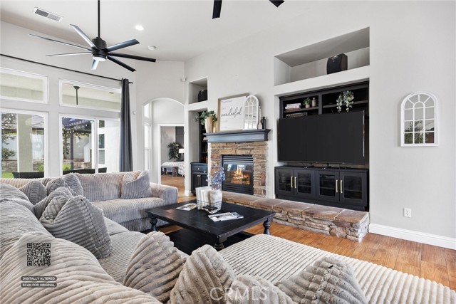 Detail Gallery Image 22 of 55 For 11605 Yarborough, Bakersfield,  CA 93312 - 5 Beds | 2/1 Baths