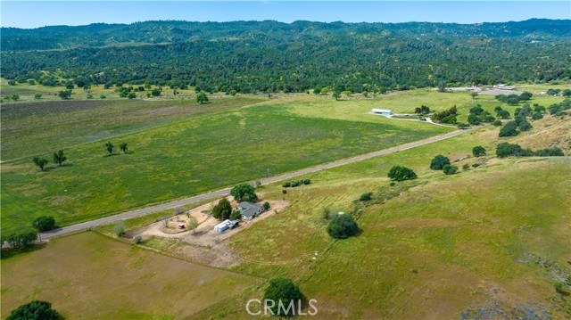 Detail Gallery Image 31 of 41 For 70331 Vineyard Canyon Rd., Parkfield,  CA 93451 - 4 Beds | 2 Baths