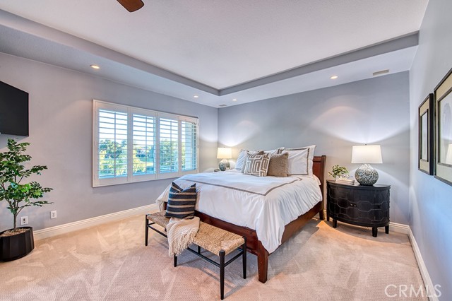 12 Eisenhower Lane, Coto de Caza CA: https://media.crmls.org/medias/97b49a98-461c-4729-857d-aa53c58e2fb8.jpg