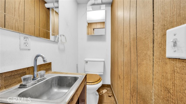 824 W 6th Street, San Pedro CA: https://media.crmls.org/medias/97b51873-79ee-4157-80b7-d5bba10275b2.jpg