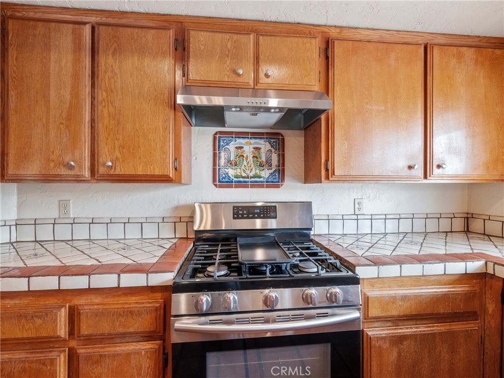 https://media.crmls.org/medias/97b65e5d-2b1b-4369-a9af-62e2f28acd06.jpg?preset=X-Large