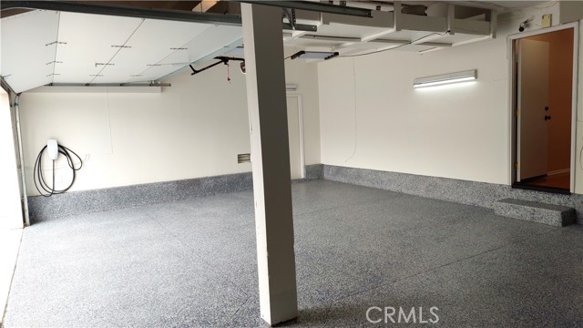 21107 Oakleaf Canyon Drive, Newhall CA: https://media.crmls.org/medias/97b85b13-ca80-4a1f-94ad-890a1da99b0f.jpg