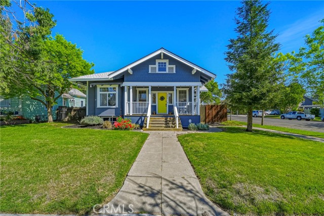 Detail Gallery Image 5 of 52 For 303 W 21st, Merced,  CA 95340 - 3 Beds | 2 Baths