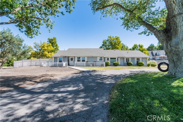 Detail Gallery Image 1 of 30 For 1766 Union Rd, Paso Robles,  CA 93446 - 4 Beds | 2 Baths