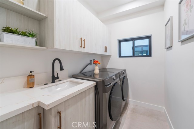 Detail Gallery Image 28 of 49 For 422 20th St, Huntington Beach,  CA 92648 - 3 Beds | 4/1 Baths