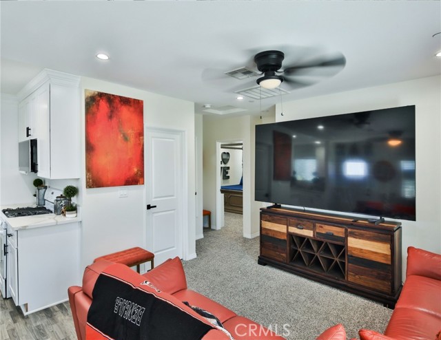 Image 22 of 56 For 13537 5th Street