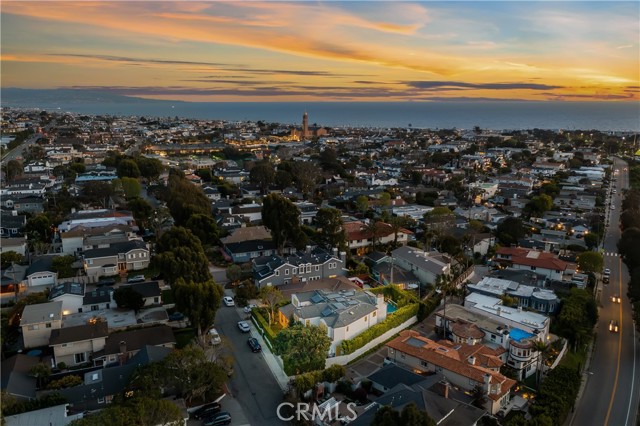 2311 Laurel Avenue, Manhattan Beach, California 90266, 6 Bedrooms Bedrooms, ,6 BathroomsBathrooms,Residential,Sold,Laurel,SB23073824