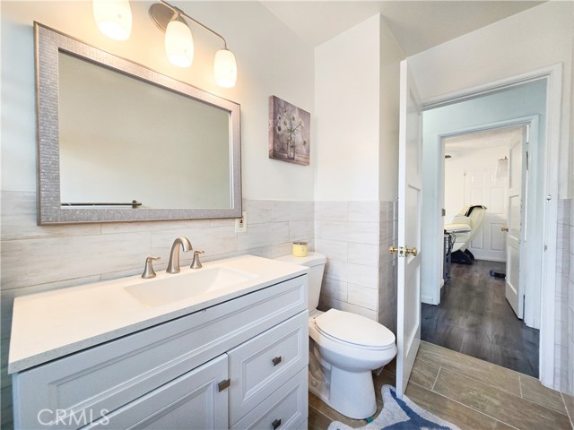 Detail Gallery Image 22 of 49 For 2222 S Broadway, Santa Ana,  CA 92707 - 3 Beds | 1 Baths
