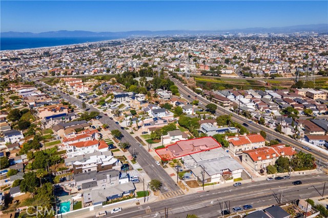 704 Paulina Avenue, Redondo Beach, California 90277, ,Residential Income,Sold,Paulina,SB21239757