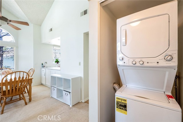Detail Gallery Image 16 of 22 For 20312 Rue Crevier #636,  Canyon Country,  CA 91351 - 3 Beds | 2 Baths