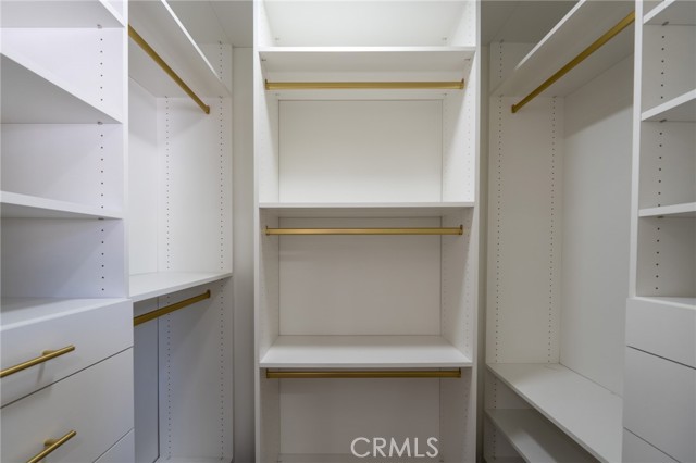 Detail Gallery Image 28 of 34 For 7757 via Rosa Maria, Burbank,  CA 91504 - 2 Beds | 3 Baths