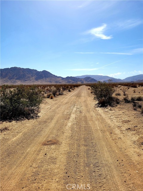 Detail Gallery Image 1 of 1 For 0 Near Fern Rd, Lucerne Valley,  CA 92356 - – Beds | – Baths