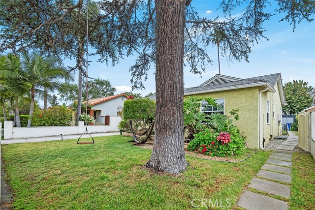12343 Rives Avenue, Downey CA: https://media.crmls.org/medias/97bc88dc-aae6-4943-b8a8-f62dd2e3e12a.jpg