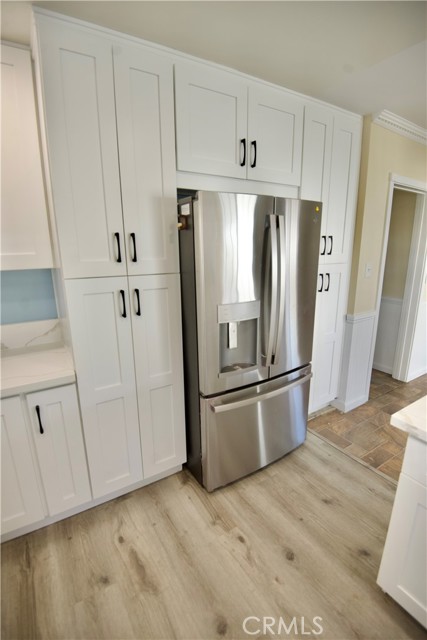 Detail Gallery Image 8 of 19 For 10008 Geneva, Montclair,  CA 91763 - 4 Beds | 1/1 Baths