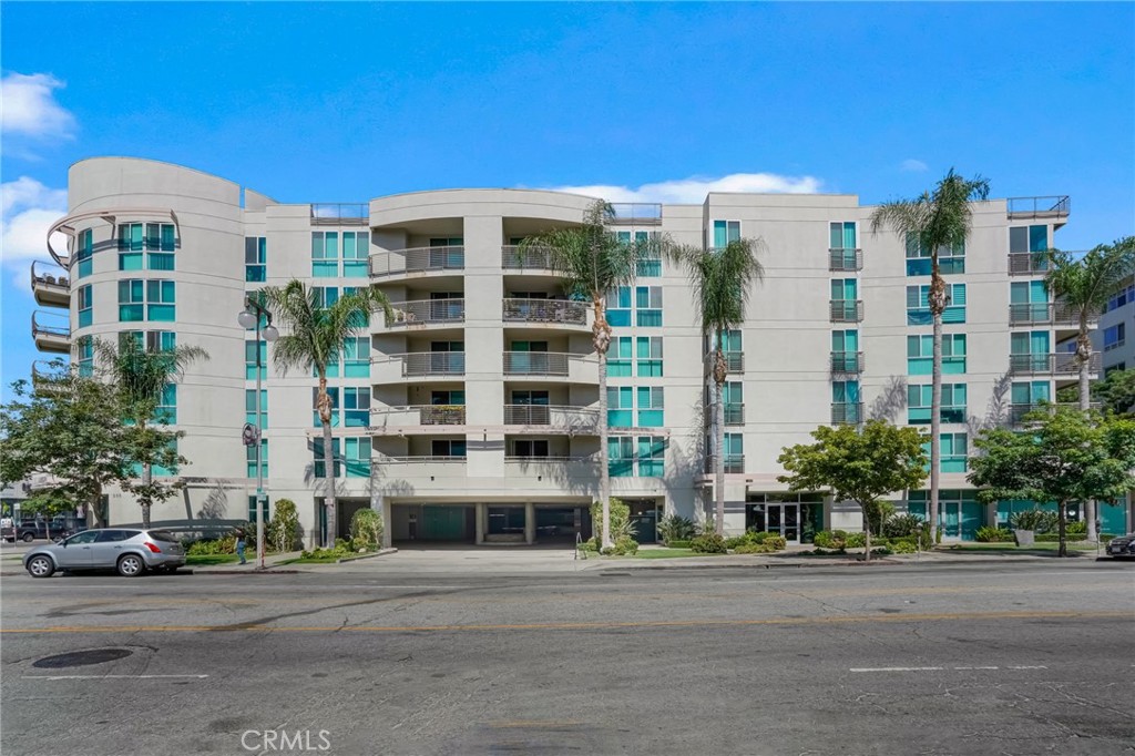 267 S San Pedro #217
