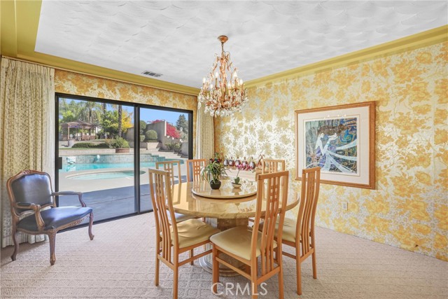 Detail Gallery Image 14 of 60 For 2376 Sunset Curv, Upland,  CA 91784 - 4 Beds | 3/1 Baths