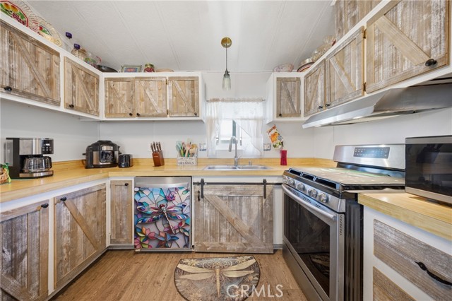 Detail Gallery Image 9 of 31 For 1255 Amethyst #18,  Mentone,  CA 92359 - 2 Beds | 2 Baths