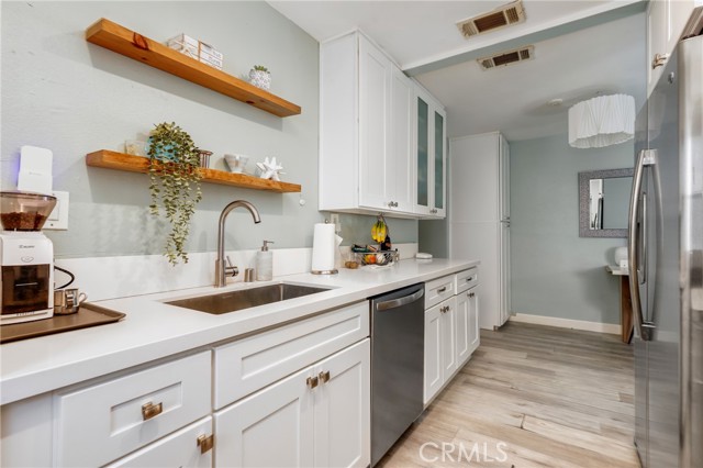 Detail Gallery Image 23 of 55 For 352 Thalia, Laguna Beach,  CA 92651 - – Beds | – Baths