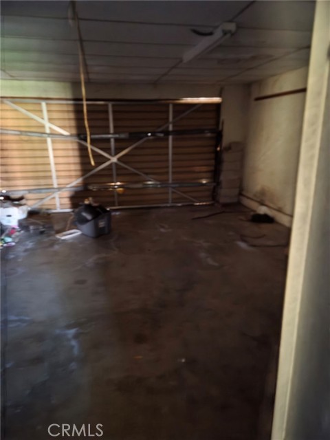 Detail Gallery Image 10 of 11 For 24638 Hemlock Ave, Moreno Valley,  CA 92557 - 4 Beds | 2/1 Baths