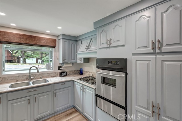 Image 11 of 53 For 30396 Live Oak Drive