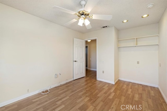 27580 Charlestown Drive, Menifee CA: https://media.crmls.org/medias/97c0d268-3f1e-4522-9e7c-080a589c66c2.jpg
