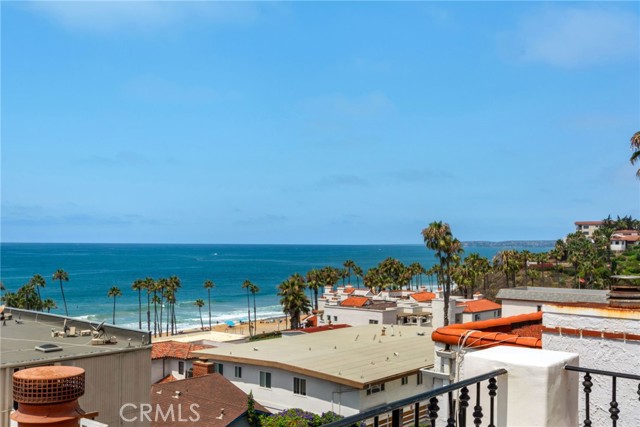 117 Santa Ana Lane, San Clemente CA: https://media.crmls.org/medias/97c22d0f-c73d-480a-a49a-f4ad6411afa3.jpg