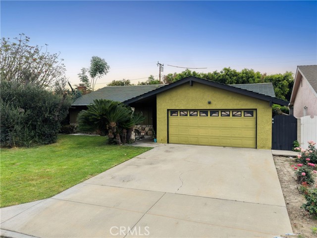 Detail Gallery Image 3 of 37 For 11858 Haro Ave, Downey,  CA 90241 - 3 Beds | 2 Baths