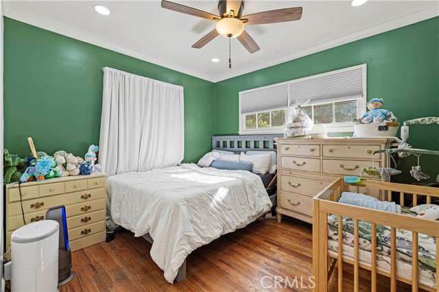 Detail Gallery Image 20 of 27 For 18229 Strathern St, Reseda,  CA 91335 - 3 Beds | 2 Baths