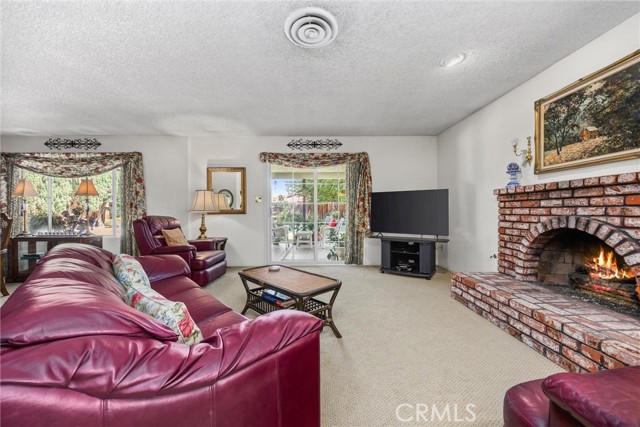 7612 Wide Loop Road, Bakersfield, California 93309, 3 Bedrooms Bedrooms, ,2 BathroomsBathrooms,Single Family Residence,For Sale,Wide Loop Road,OC25167948