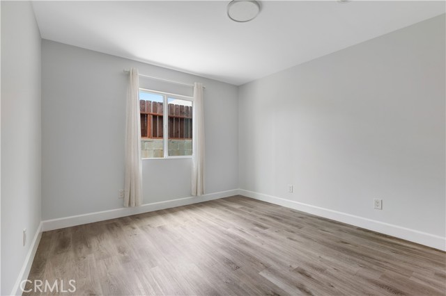 6219 1/2 Agnes Avenue, North Hollywood CA: https://media.crmls.org/medias/97c67e40-e530-4bf8-b1de-a8586ae9a6cd.jpg