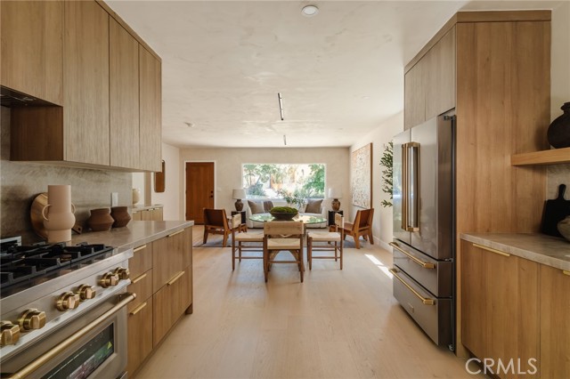Image 13 of 40 For 1915 Avenue 52