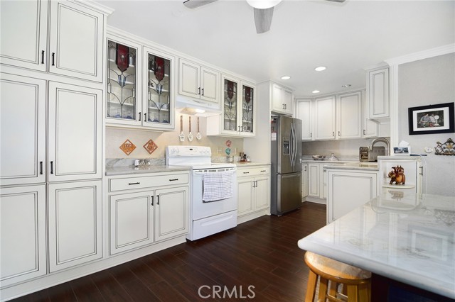 4710 Park Granada, 180 photo 6