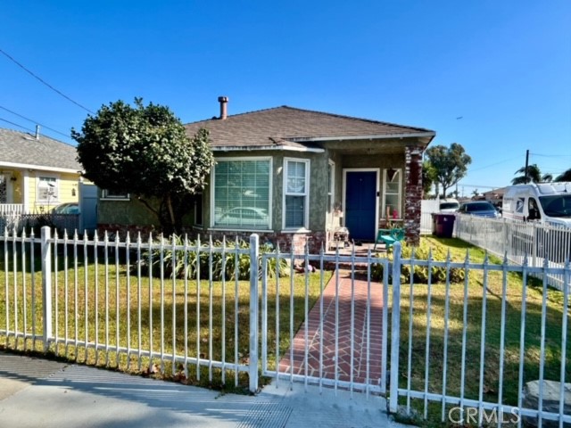 1402 E Hungerford St, Long Beach, CA 90805