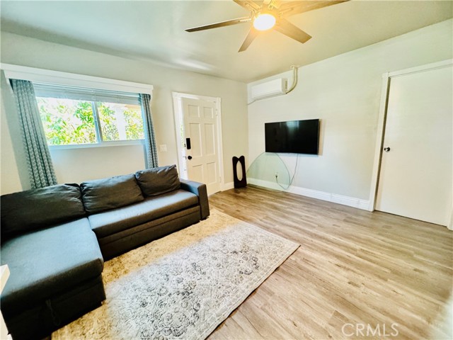 Detail Gallery Image 1 of 7 For 3255 Evelyn Ave, Rosemead,  CA 91770 - 1 Beds | 1 Baths