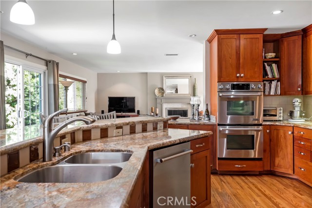 3100 Dow Avenue, Redondo Beach, California 90278, 3 Bedrooms Bedrooms, ,2 BathroomsBathrooms,Residential,Sold,Dow,SB21201747
