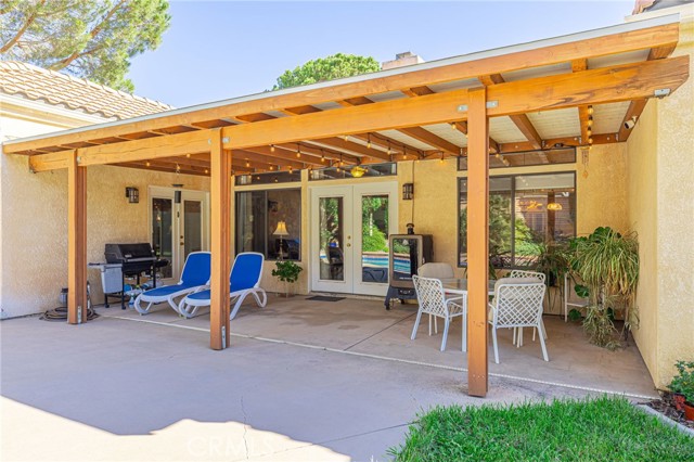 Detail Gallery Image 42 of 48 For 42255 Round Hill Dr, Lancaster,  CA 93536 - 4 Beds | 2/1 Baths