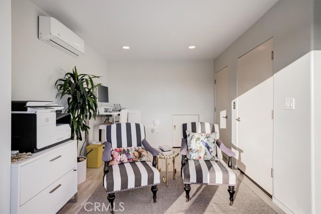 Detail Gallery Image 58 of 73 For 3511 via Dolce, Marina Del Rey,  CA 90292 - 4 Beds | 3/1 Baths