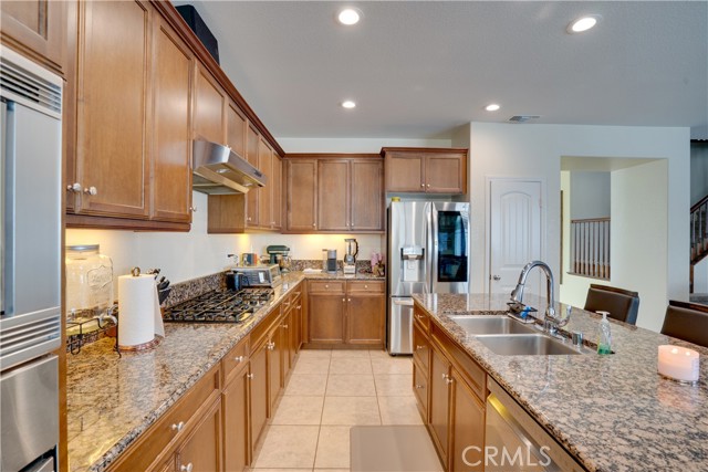 Detail Gallery Image 5 of 27 For 865 Volande Ct, Perris,  CA 92571 - 4 Beds | 3 Baths