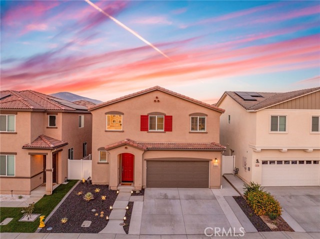 Detail Gallery Image 4 of 54 For 36362 Arcs, Winchester,  CA 92596 - 3 Beds | 3 Baths